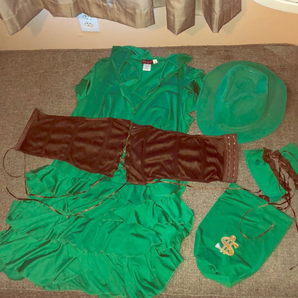 Women’s Robin Hood costume